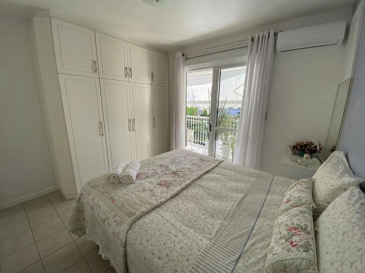 Shiraz Jurere Florianopolis Apartment